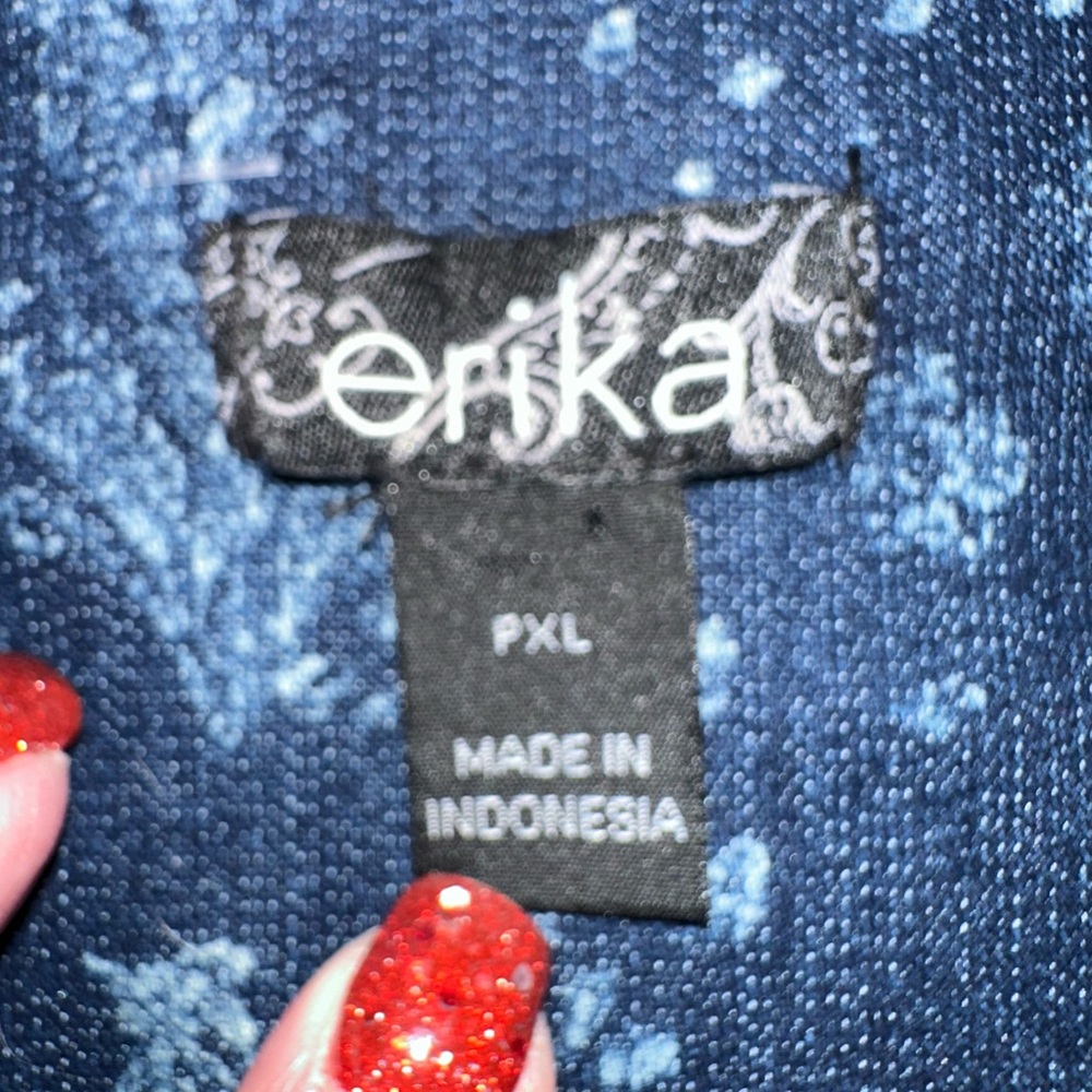 Erika Women’s Denim Jacket Floral Print with Beading on pocket and collar. PXL - Picture 10 of 14